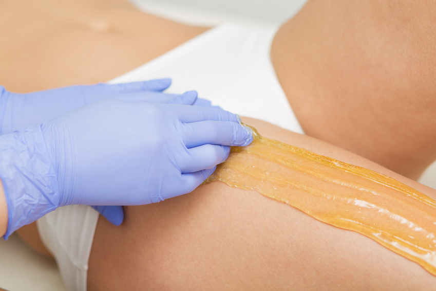 Sugaring einmassieren